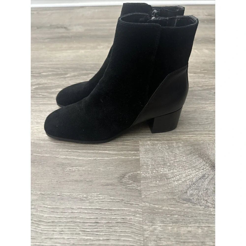 Size 8 Women's Donald Pliner Women's Kelsee Suede Ankle Boot